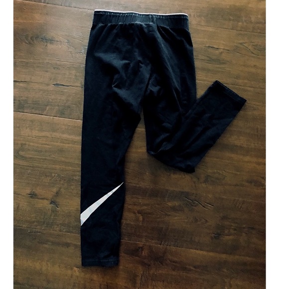 Nike leggings! - Picture 2 of 4